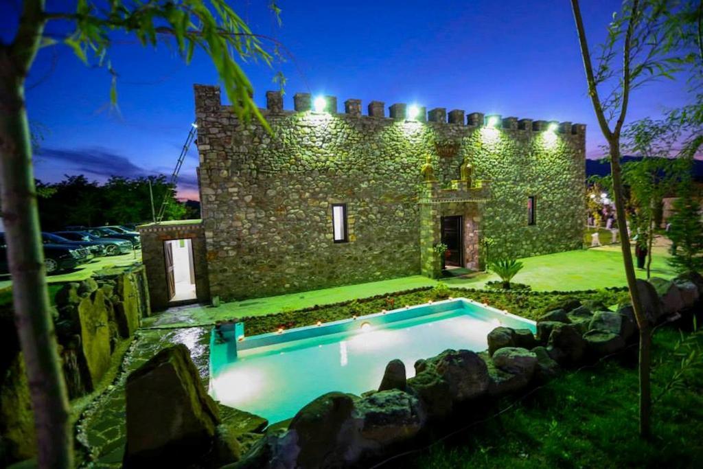 Kriva Resort إلباسان المظهر الخارجي الصورة