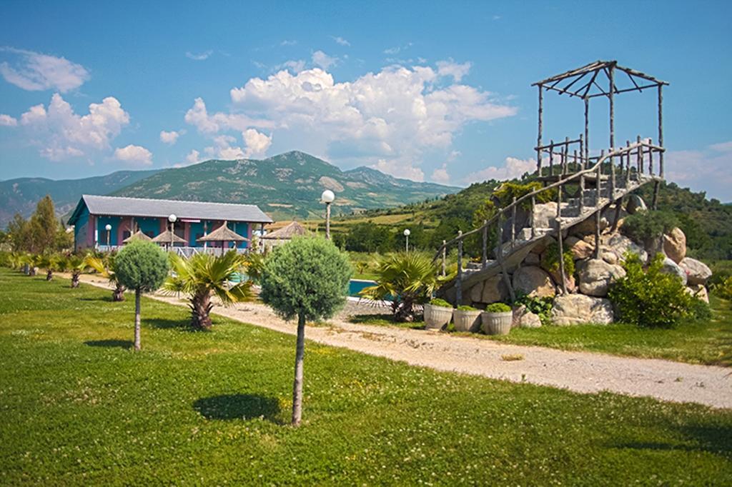 Kriva Resort إلباسان المظهر الخارجي الصورة