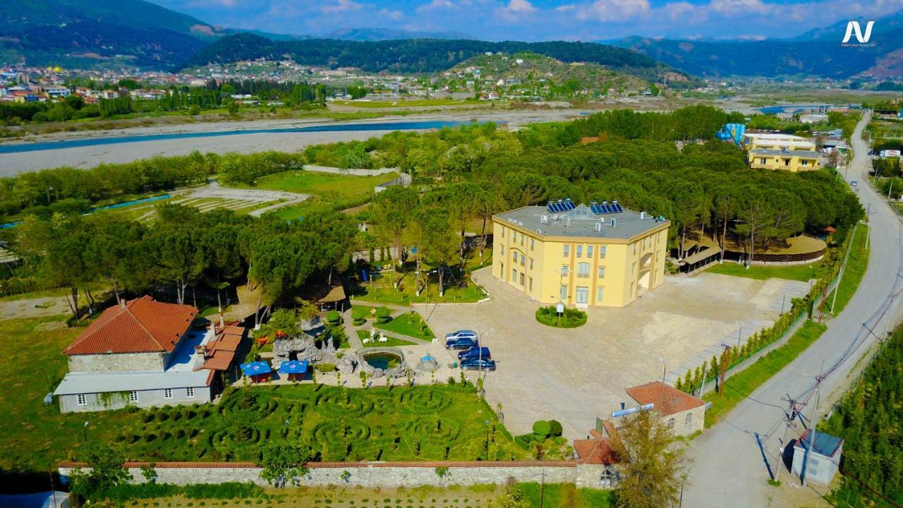 Kriva Resort إلباسان المظهر الخارجي الصورة